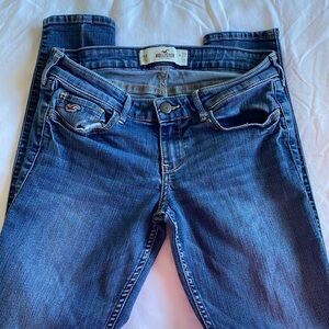 Hollister Women's Classic Blue Skinny Jeans